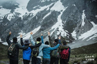 【新時代•新迪慶】冬遊迪慶“必打卡”：到白馬雪山邂逅日照金山